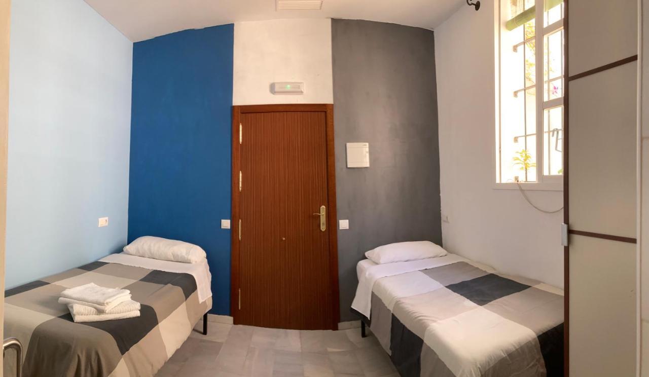Baobab Hostal 엘푸에르토데산타마리아 외부 사진